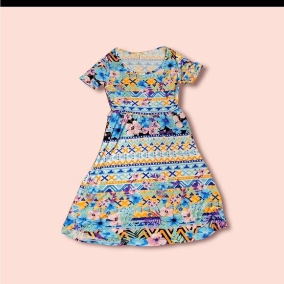 Capella apparel fun multi color floral print all over short sleeve mini dress - Picture 1 of 3